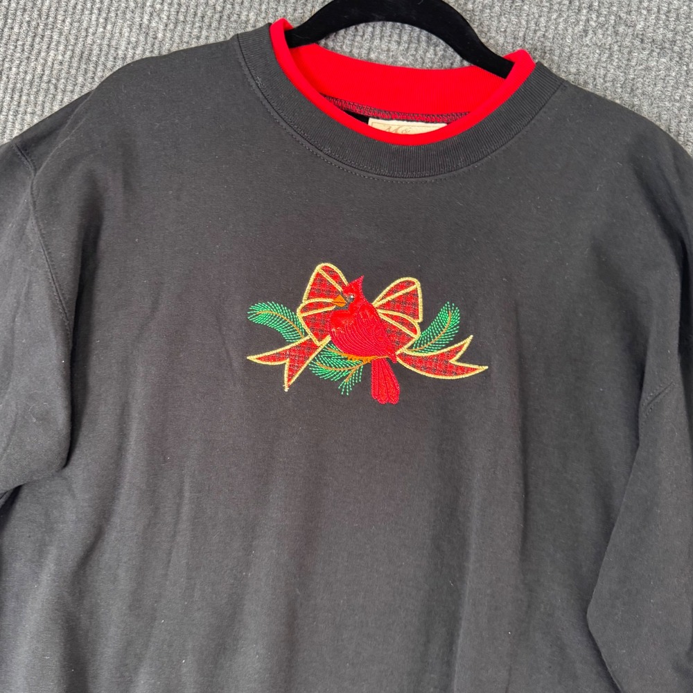 M&C Expressions Womens‎ M Christmas Cardinal Embroidered Grandma Core Sweatshirt
